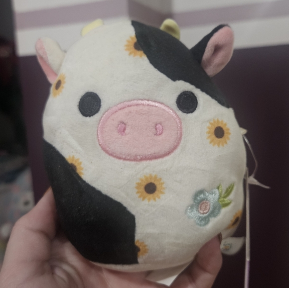 NWT 🐮 Connor Spring Cow w Floral Print 🌼 5" Squishmallow Easter Edition - Picture 2 of 5